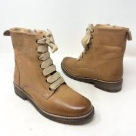 Crevo Freya Lace Up Ankle Boot Beige Genuine Leather Side Zip Distressed Size 8 - Picture 2 of 13